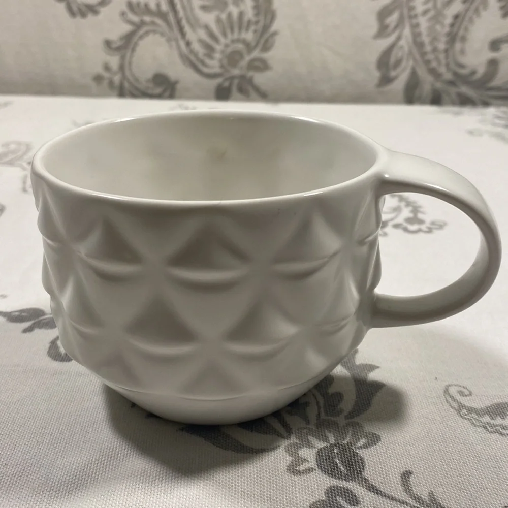 Starbucks Mug 3D White Mermaid Scales / Diamonds‎ New Bone China 2013